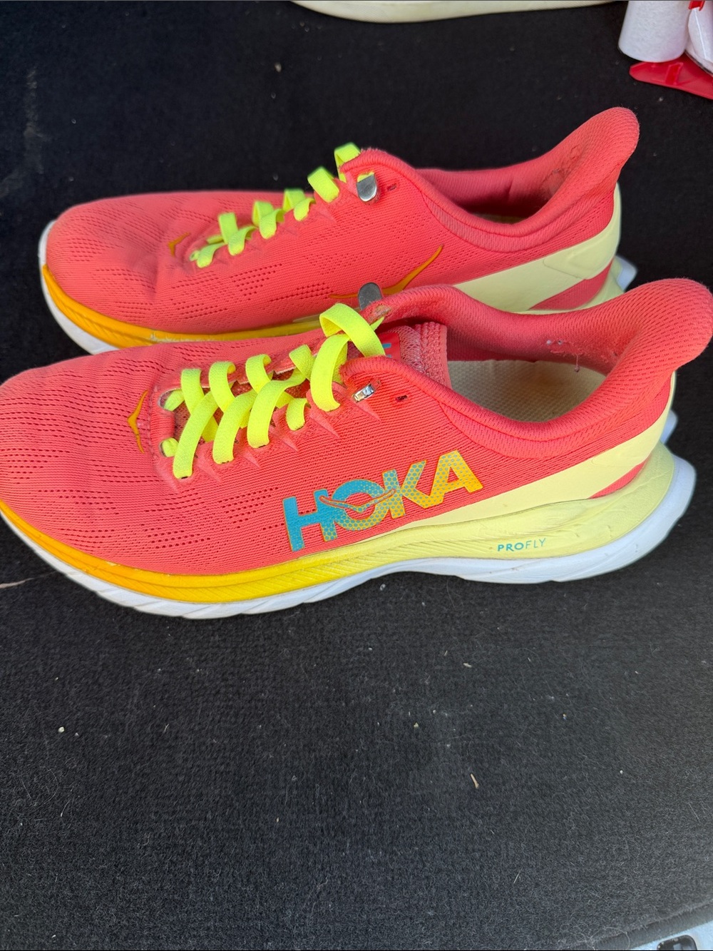 Hoka One One Mach 4 Pro Fly Hot Coral Size 8B - Picture 7 of 10